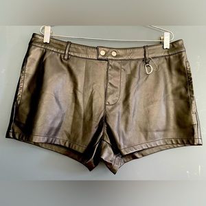 NWOT Asos Design Black Faux Leather Vegan Shorts Sz 36